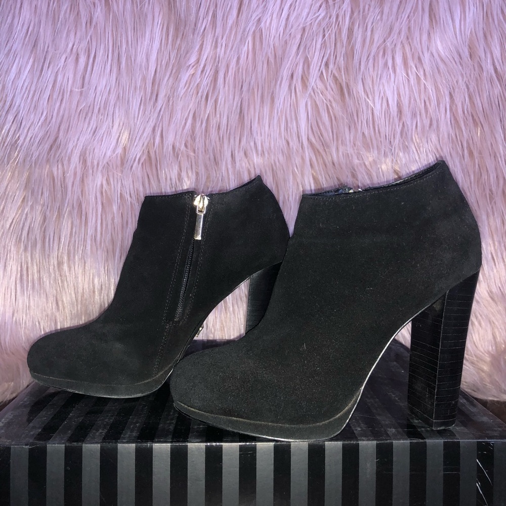 VS Booties